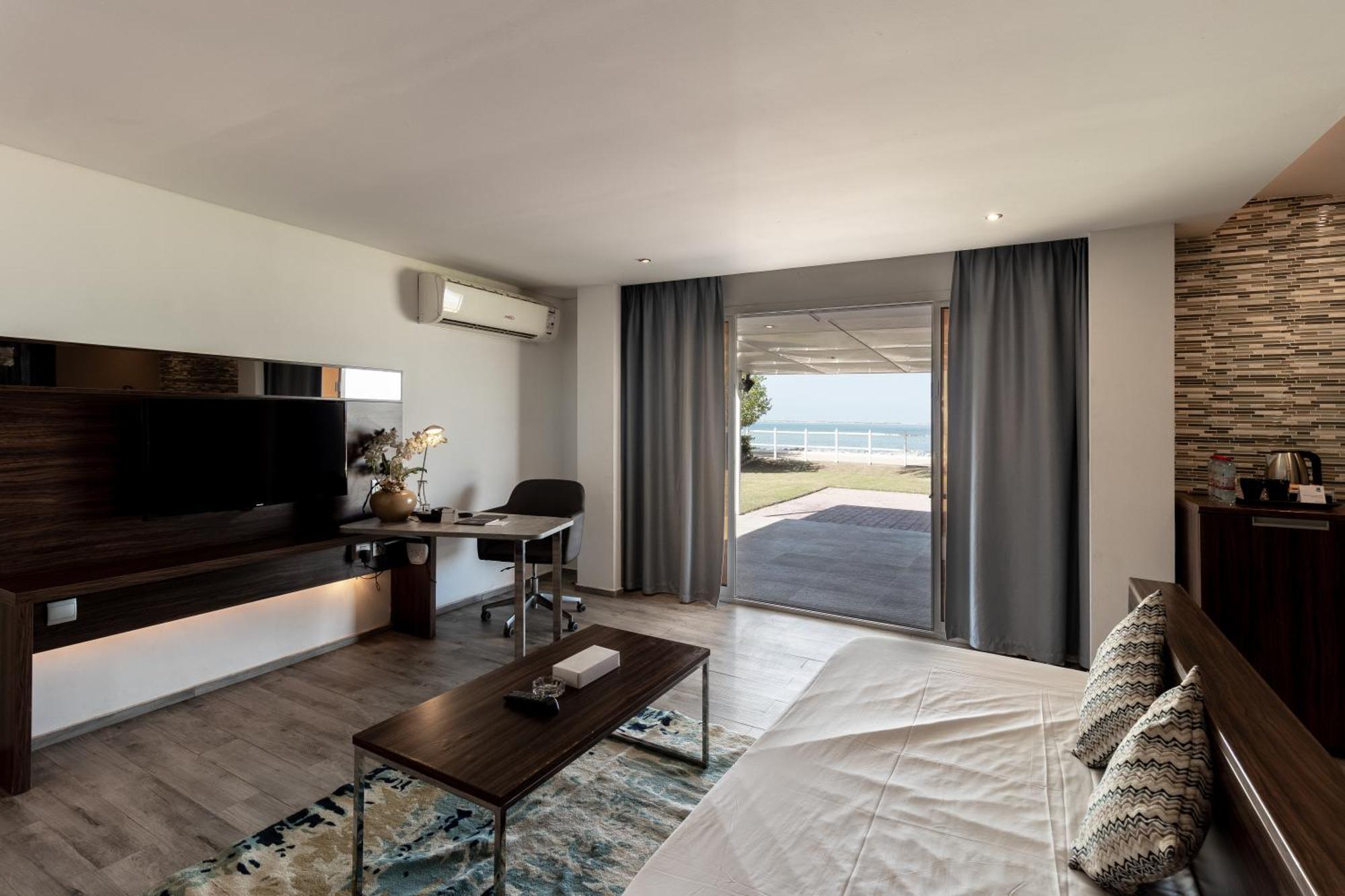 Barracuda Resort Умм-эль-Кайвайн Экстерьер фото