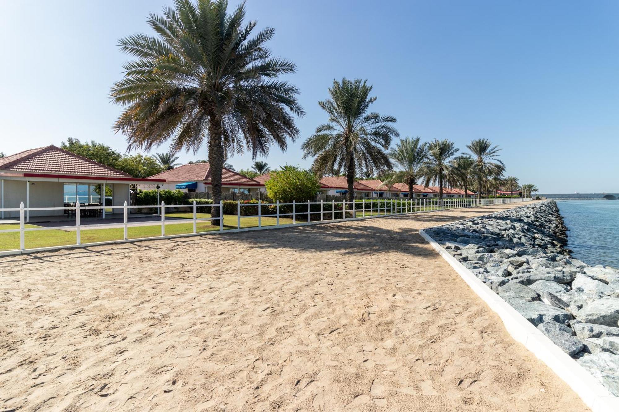 Barracuda Resort Умм-эль-Кайвайн Экстерьер фото